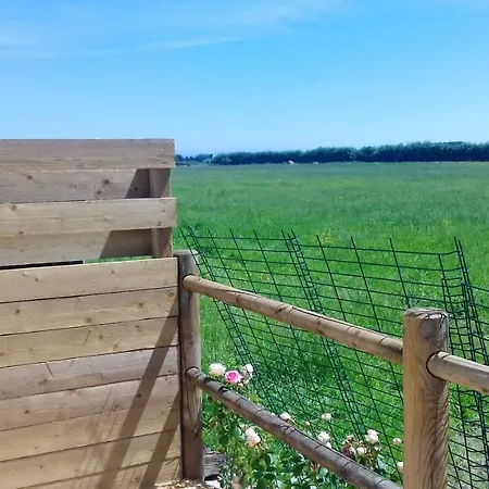 Hotel Bungalow De 2 Avec Jardin Clos Et Wifi A Marie Du Mont Sainte-Marie-du-Mont (Manche)