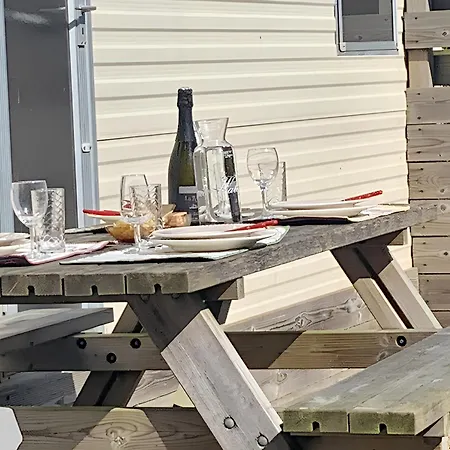 Bungalow De 2 Avec Jardin Clos Et Wifi A Marie Du Mont Hotel *